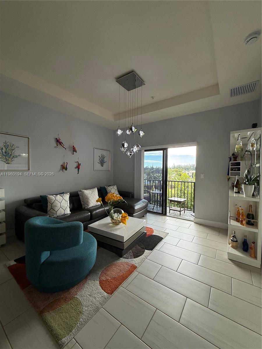 APEX AT PARK CENTRAL COND - Residential Lease