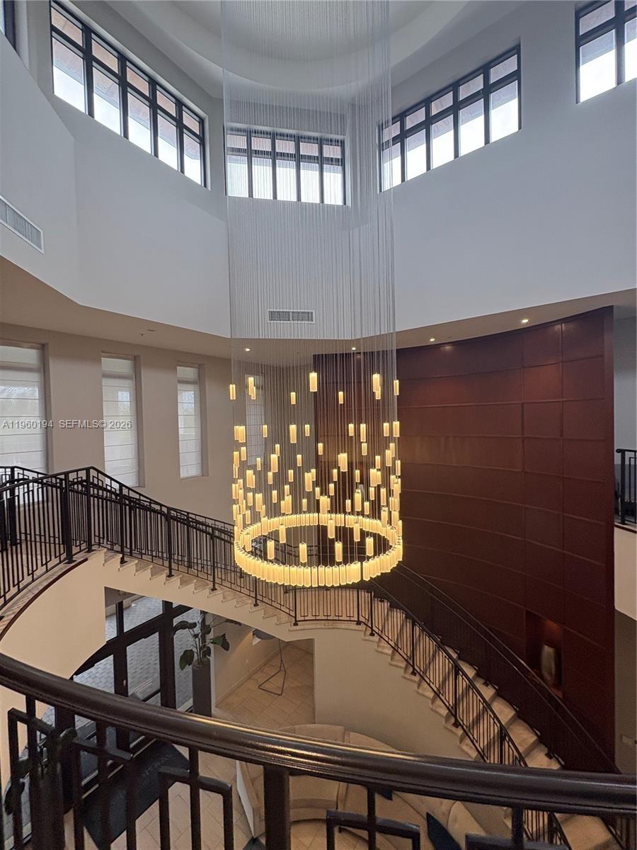 APEX AT PARK CENTRAL COND - Residential Lease