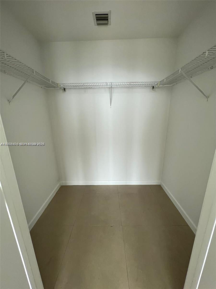 MARINABLUE CONDO - Residential Lease