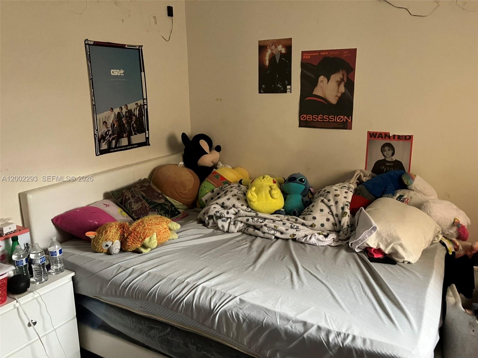 SOUTH WINDS CONDO - Residential