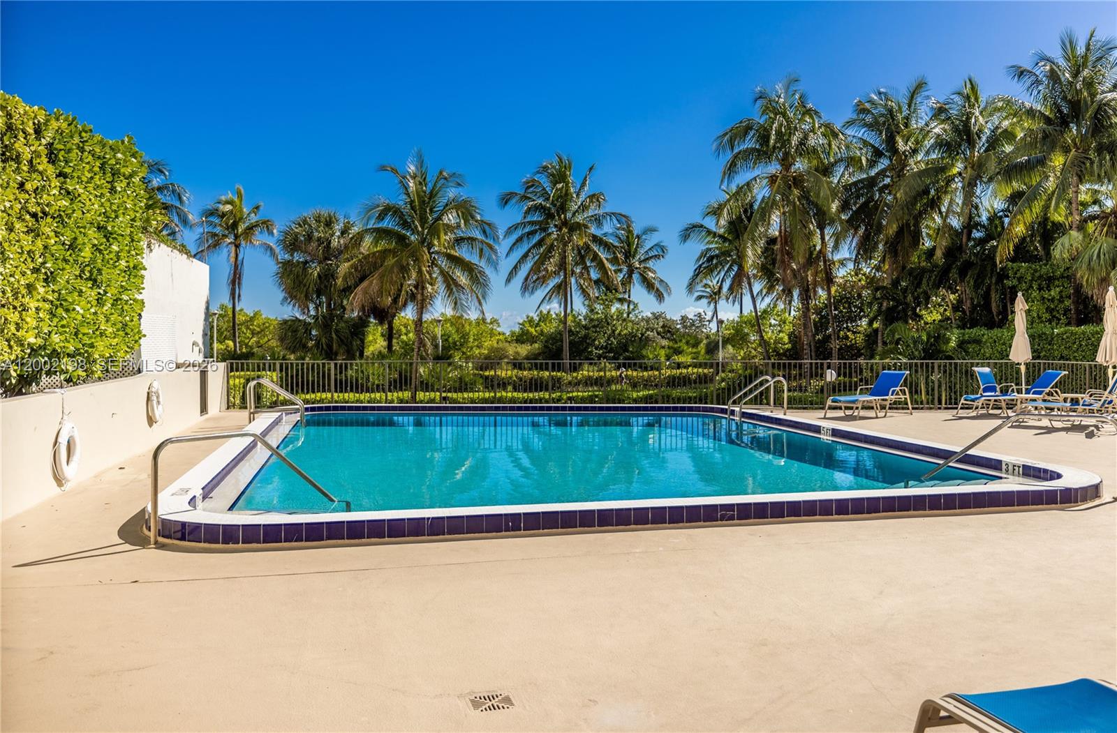 THE GEORGIAN CONDO - Residential Lease