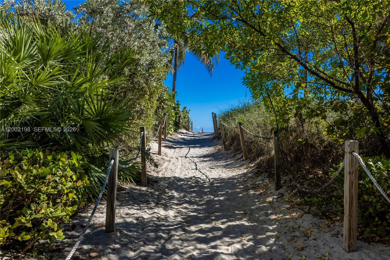 THE GEORGIAN CONDO - Residential Lease