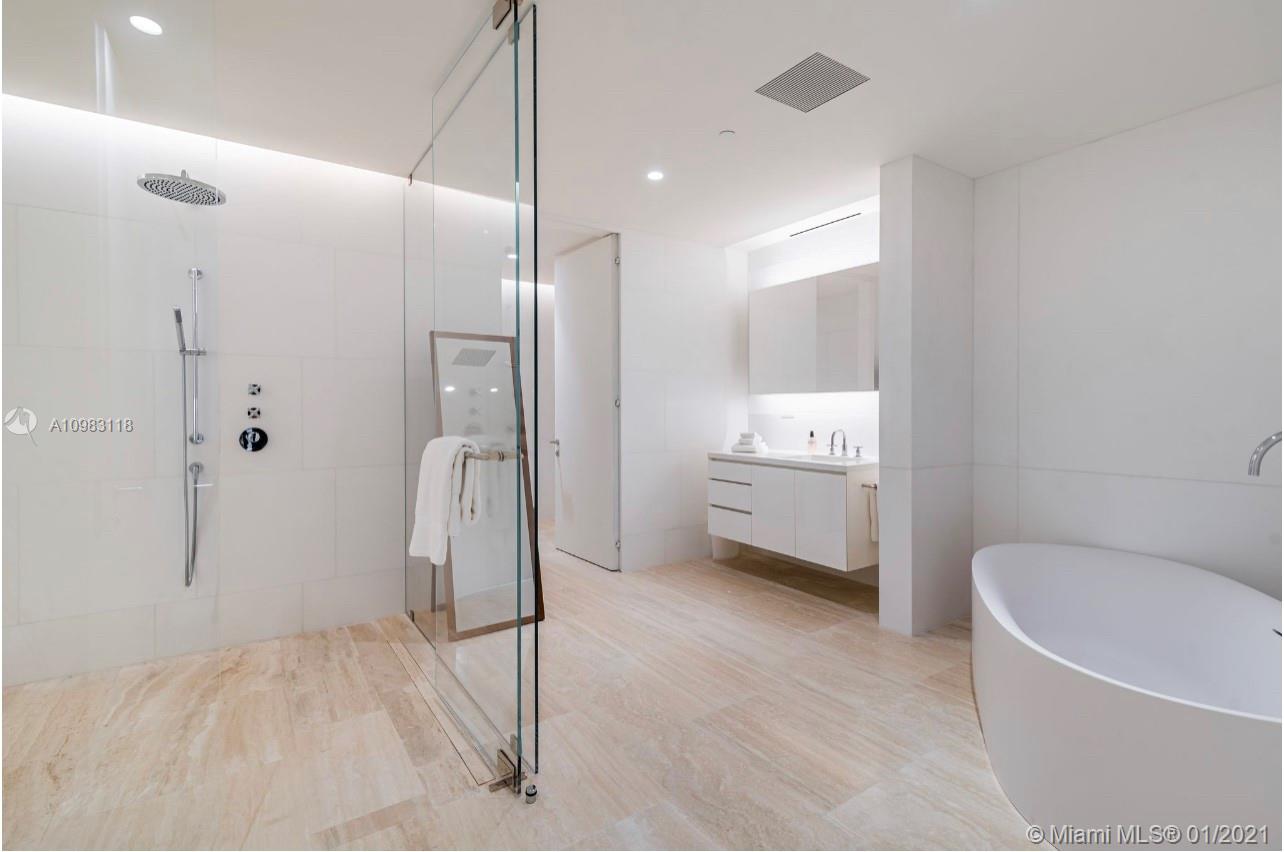 SURF CLUB CONDO - Residential