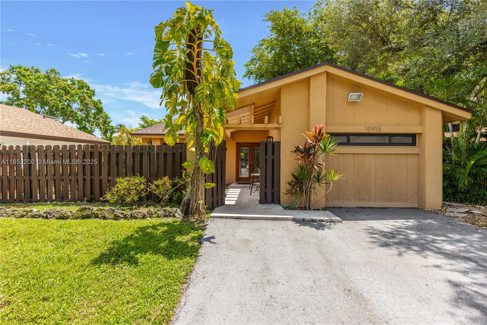 10915 SW 134th Ct