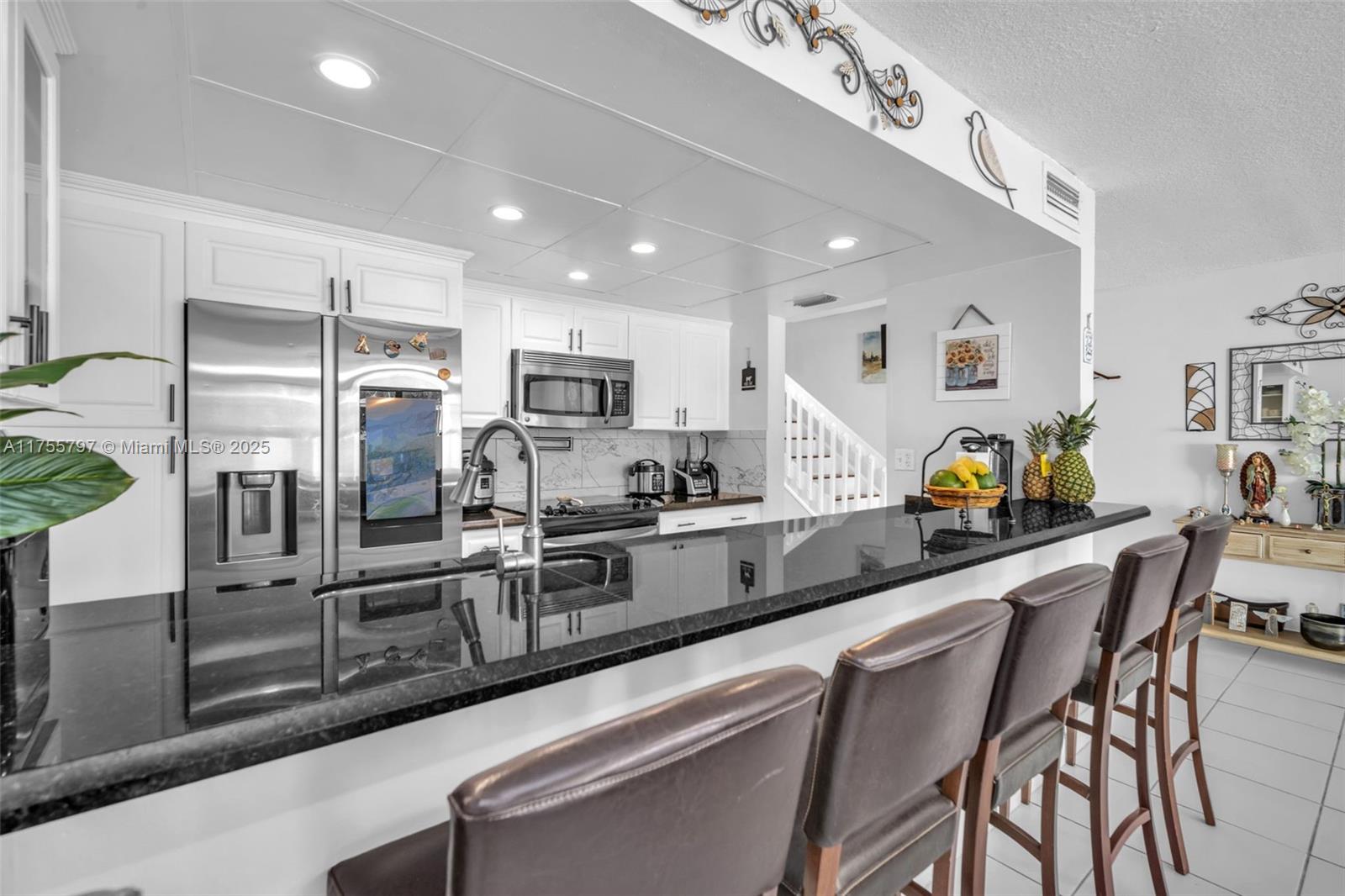 CALUSA POINT - Residential