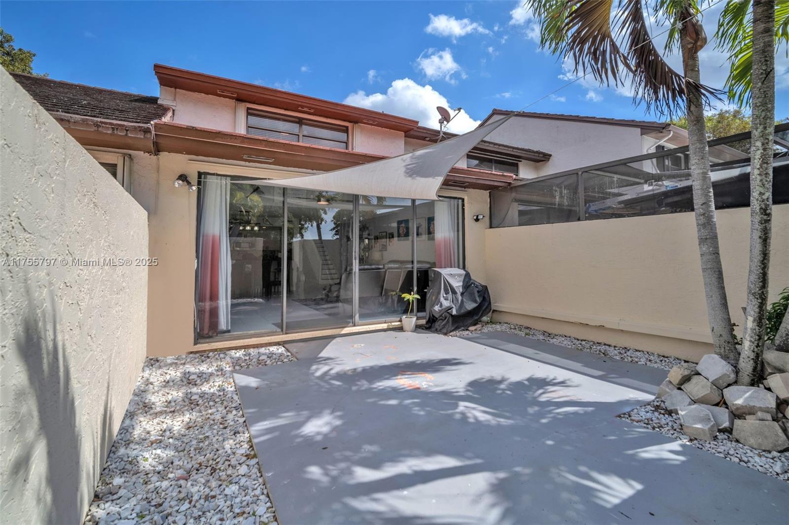 CALUSA POINT - Residential