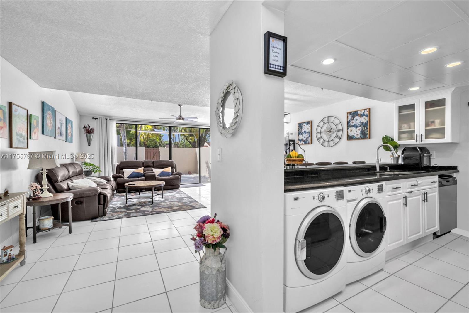 CALUSA POINT - Residential