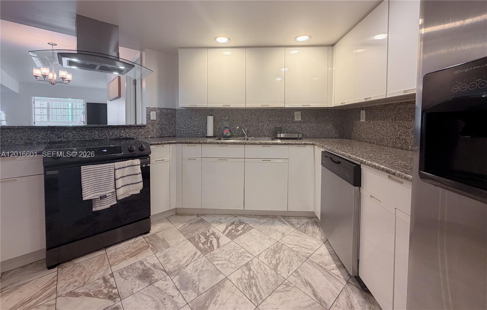 FOUR AMBASSADORS CONDO - Residential Lease
