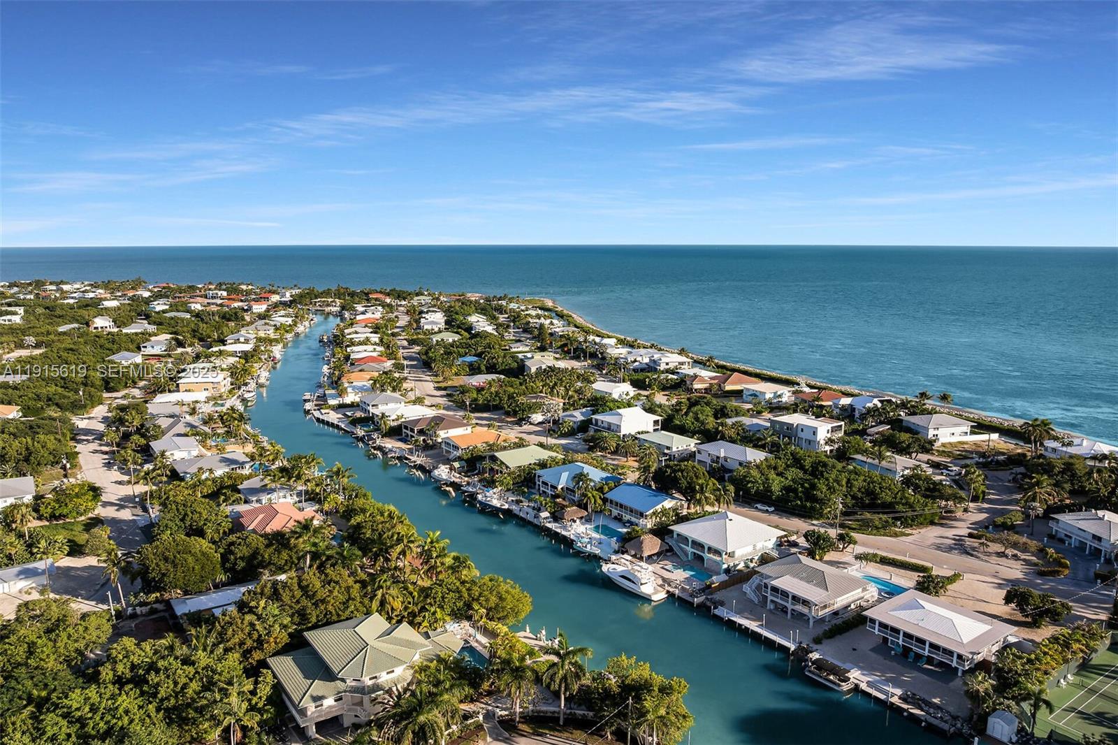 PLANTATION ISLAND - Residential