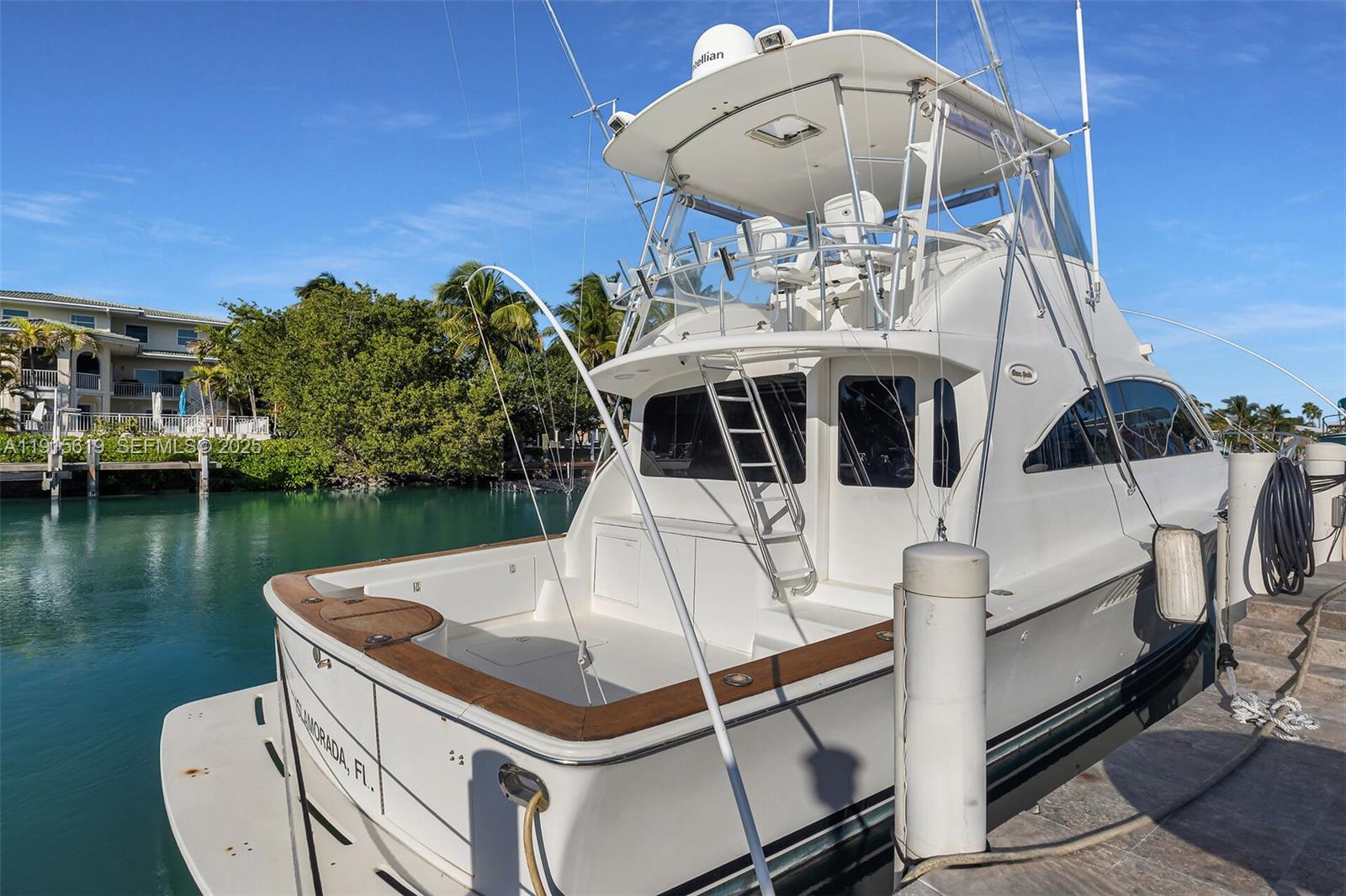 PLANTATION ISLAND - Residential