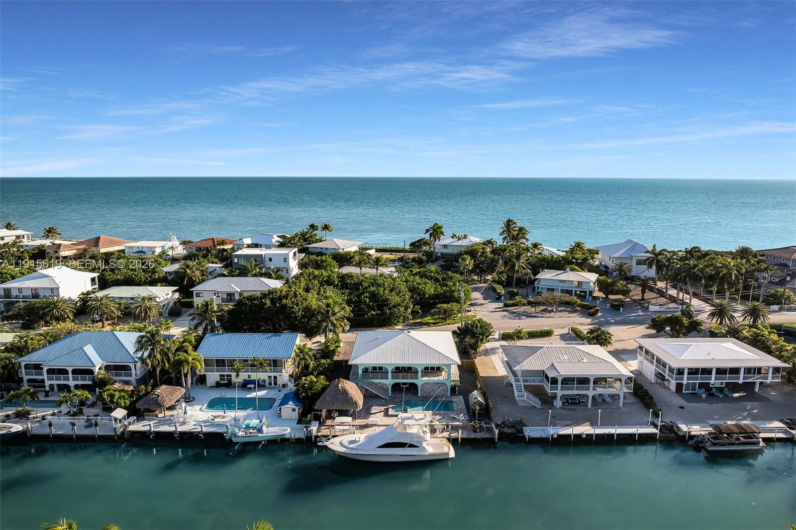 PLANTATION ISLAND - Residential