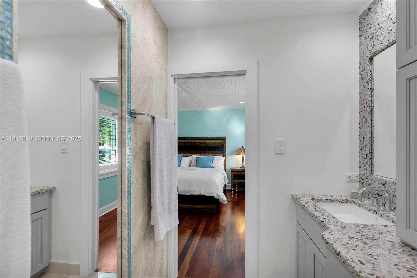 PLANTATION ISLAND - Residential