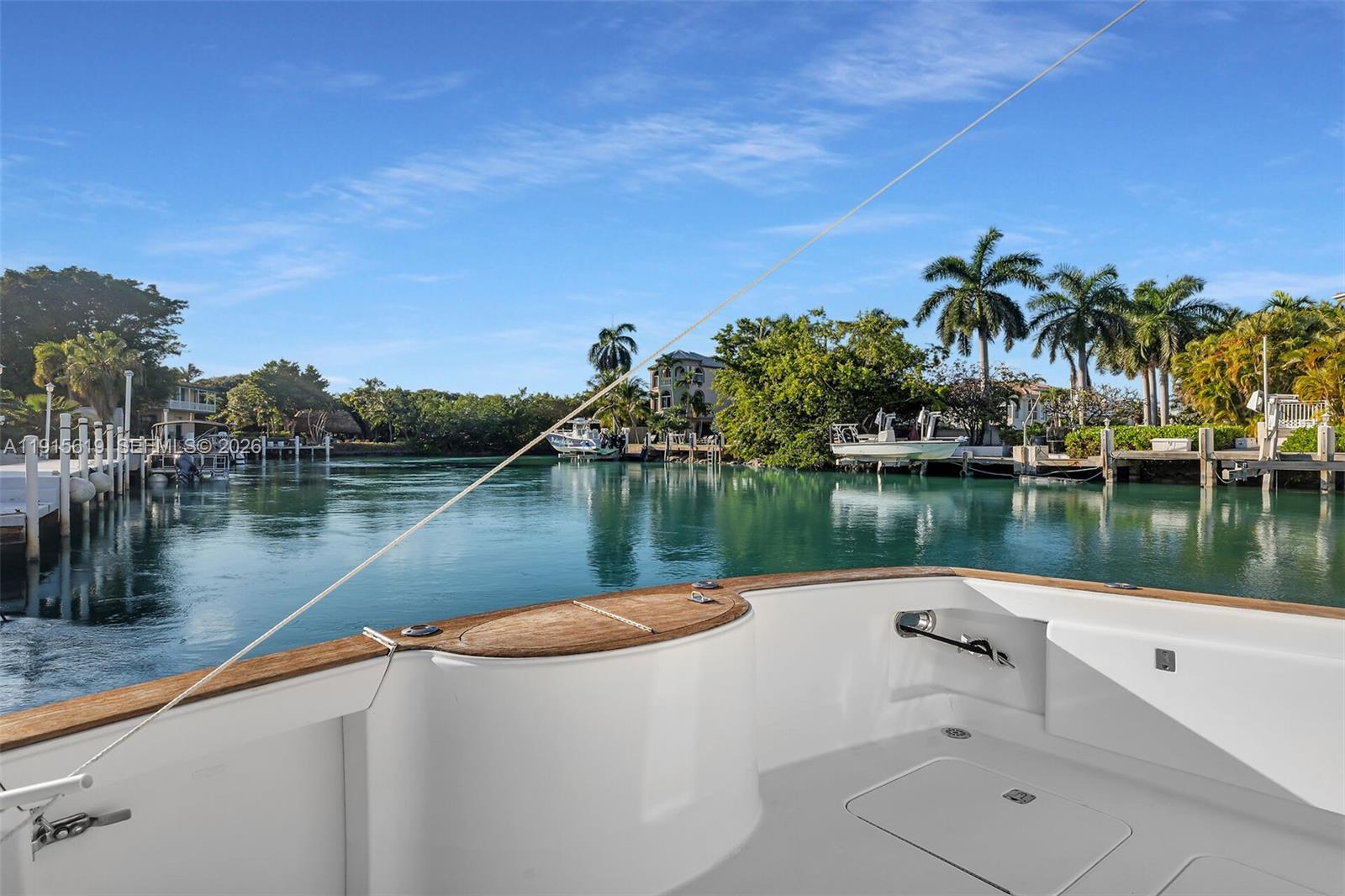 PLANTATION ISLAND - Residential