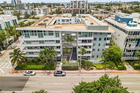 Photo of 7800 Collins Ave #402, Miami Beach, FL 33141 (MLS # A11882822)
