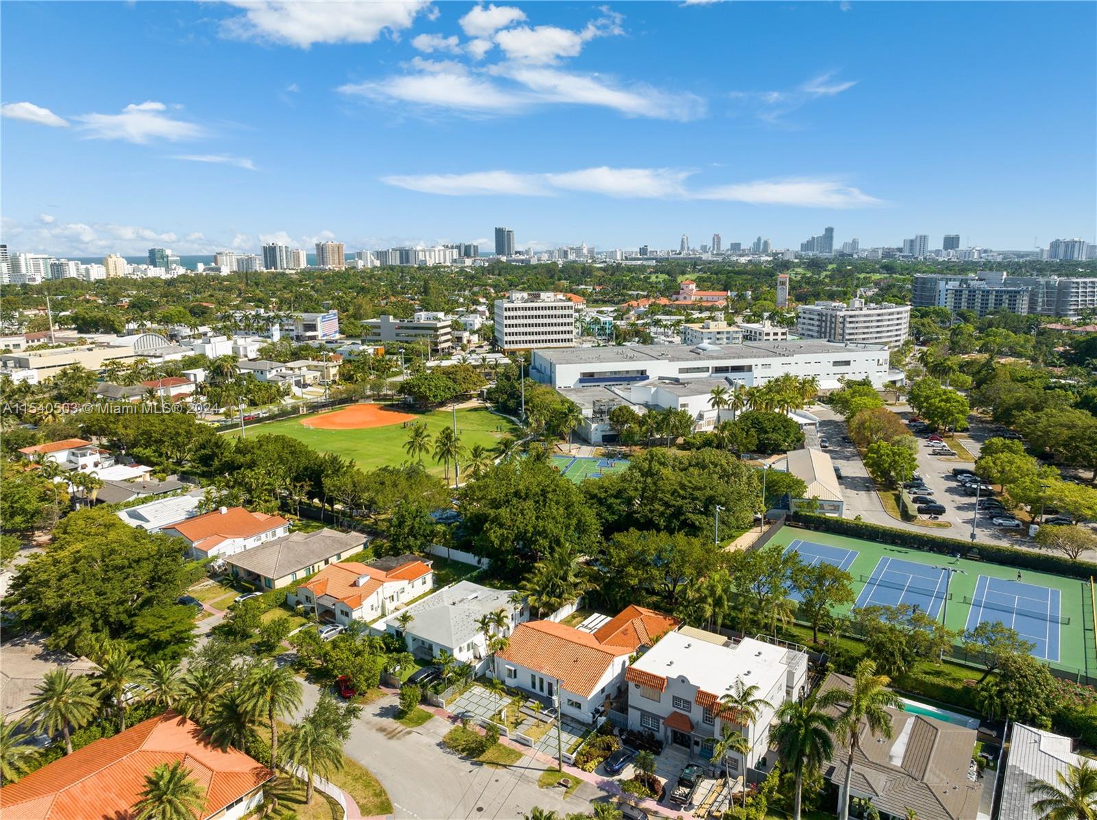 NAUTILUS EXTENSION 4TH - Residential