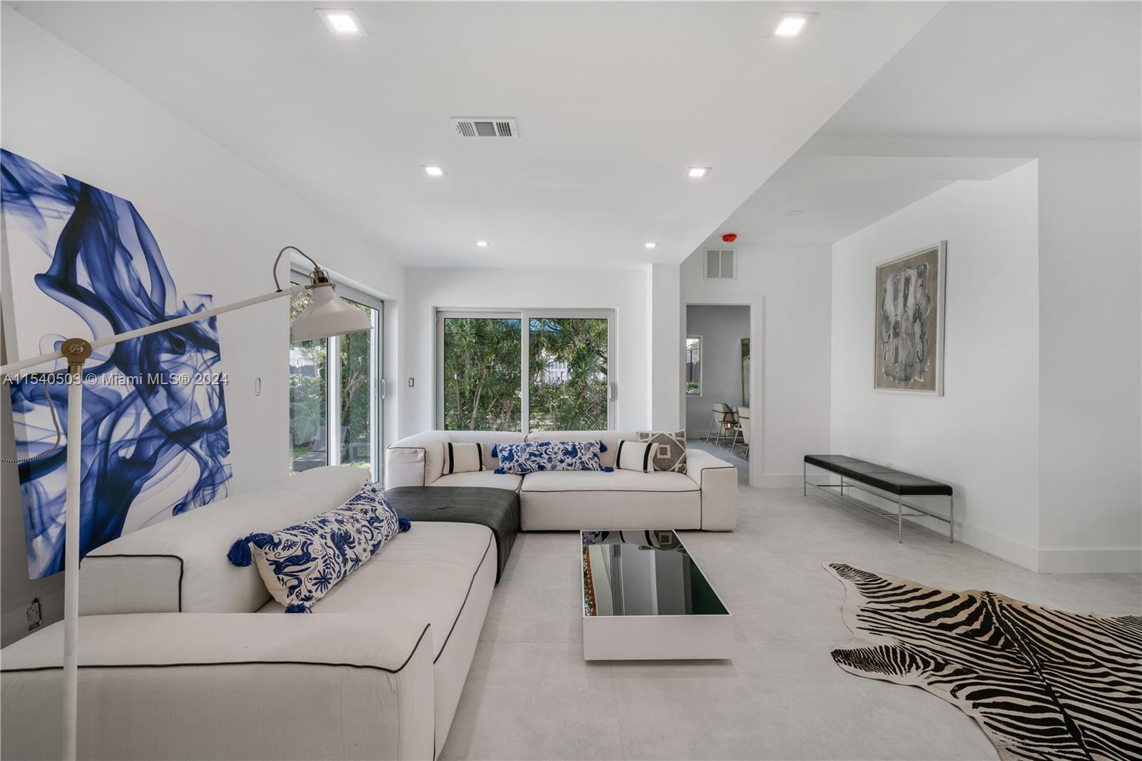 NAUTILUS EXTENSION 4TH - Residential