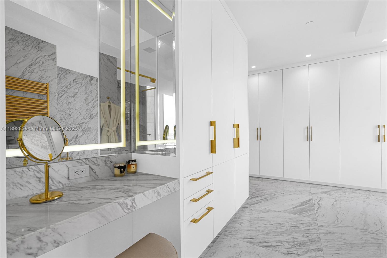 ST REGIS BAL HARBOUR - Residential