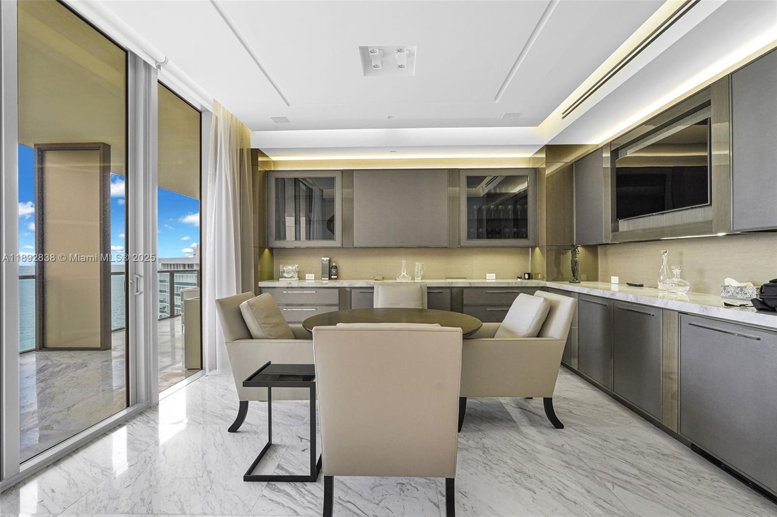 ST REGIS BAL HARBOUR - Residential