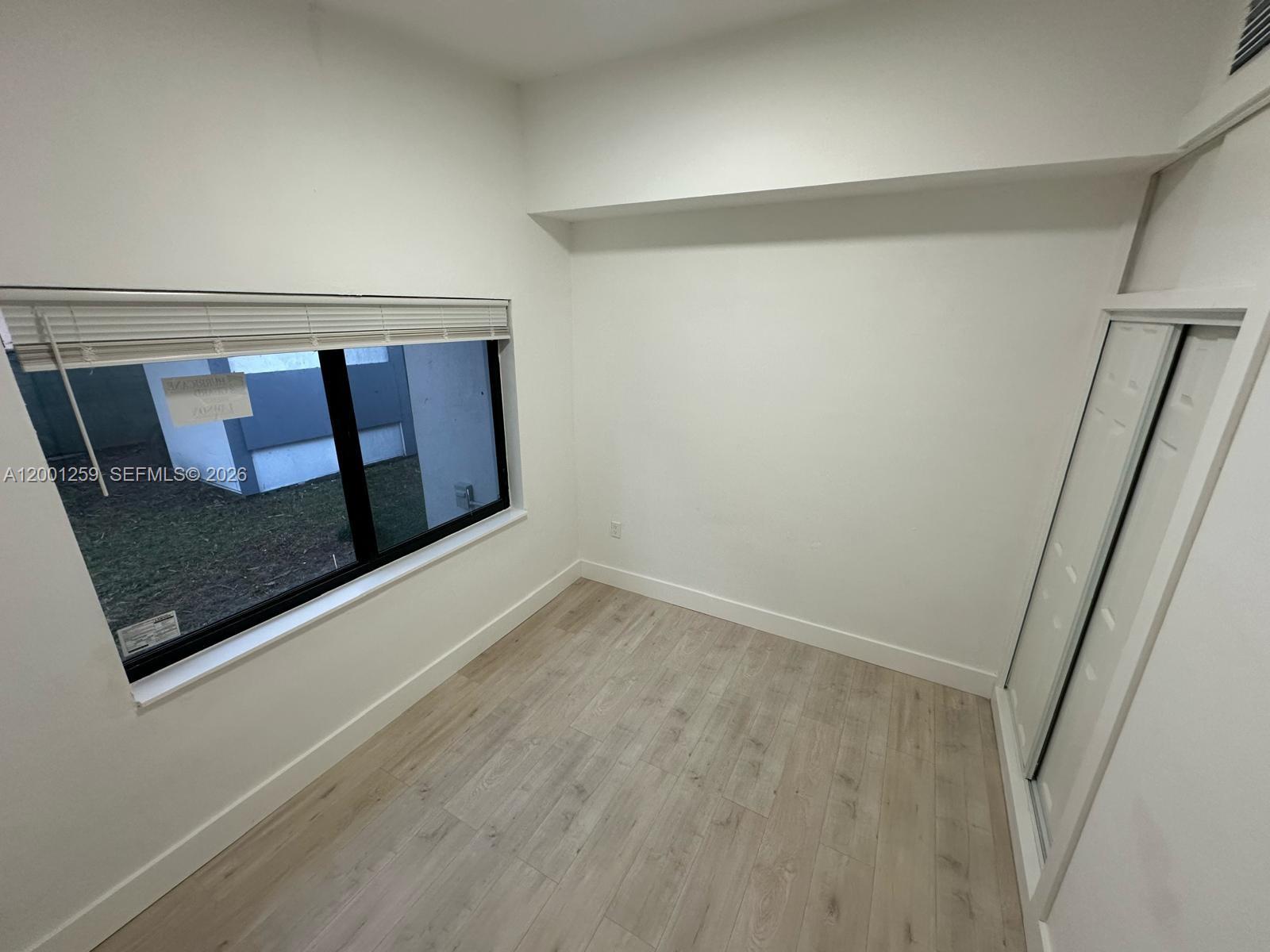 CRAVERO CLOVERLEAF ESTATE - Residential