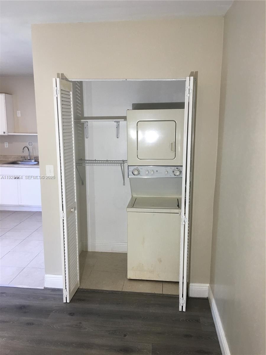 OLETA TERRACE - Residential Lease