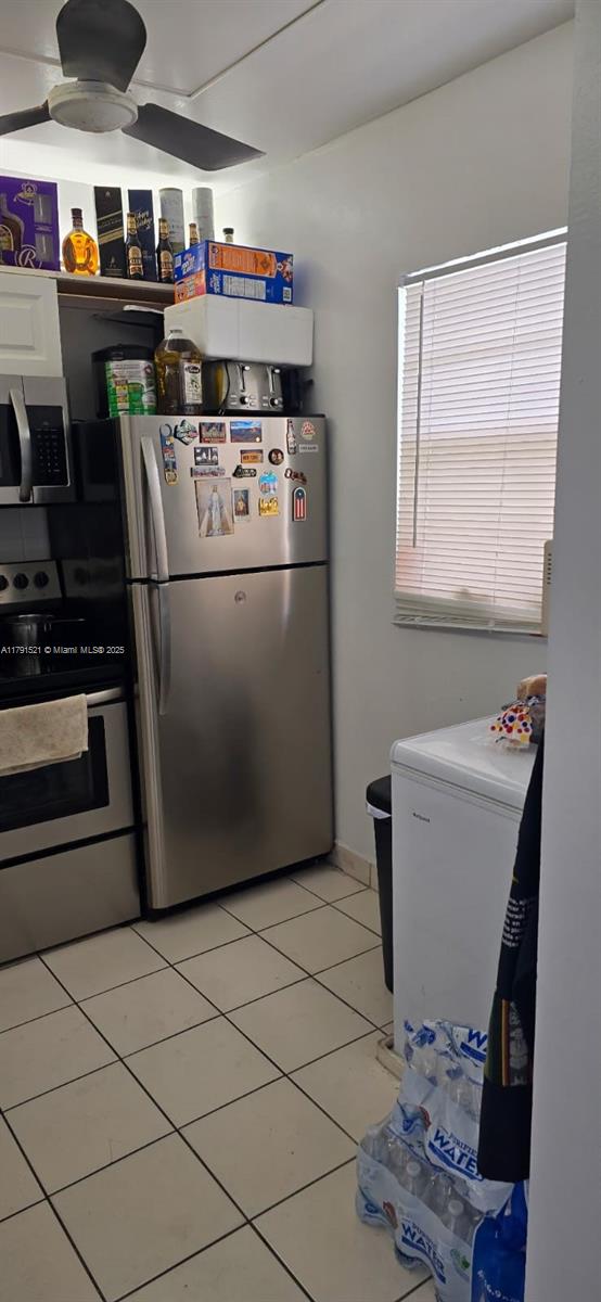 View photos, virtual tours, details... 4805 NW 35th St 610