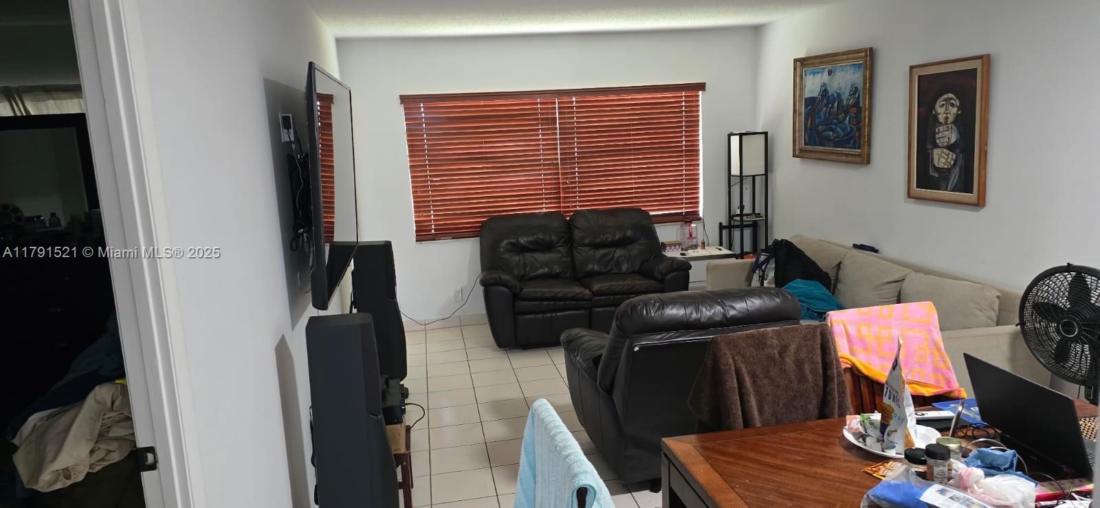 View photos, virtual tours, details... 4805 NW 35th St 610