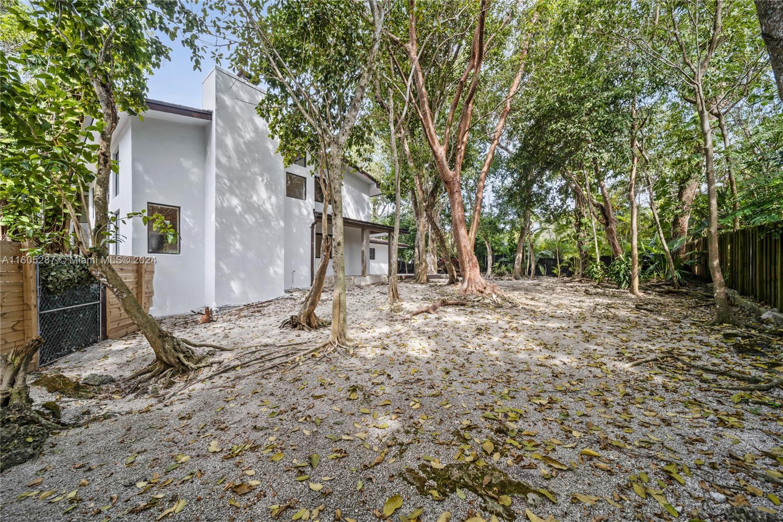 DEVONWOOD - Residential