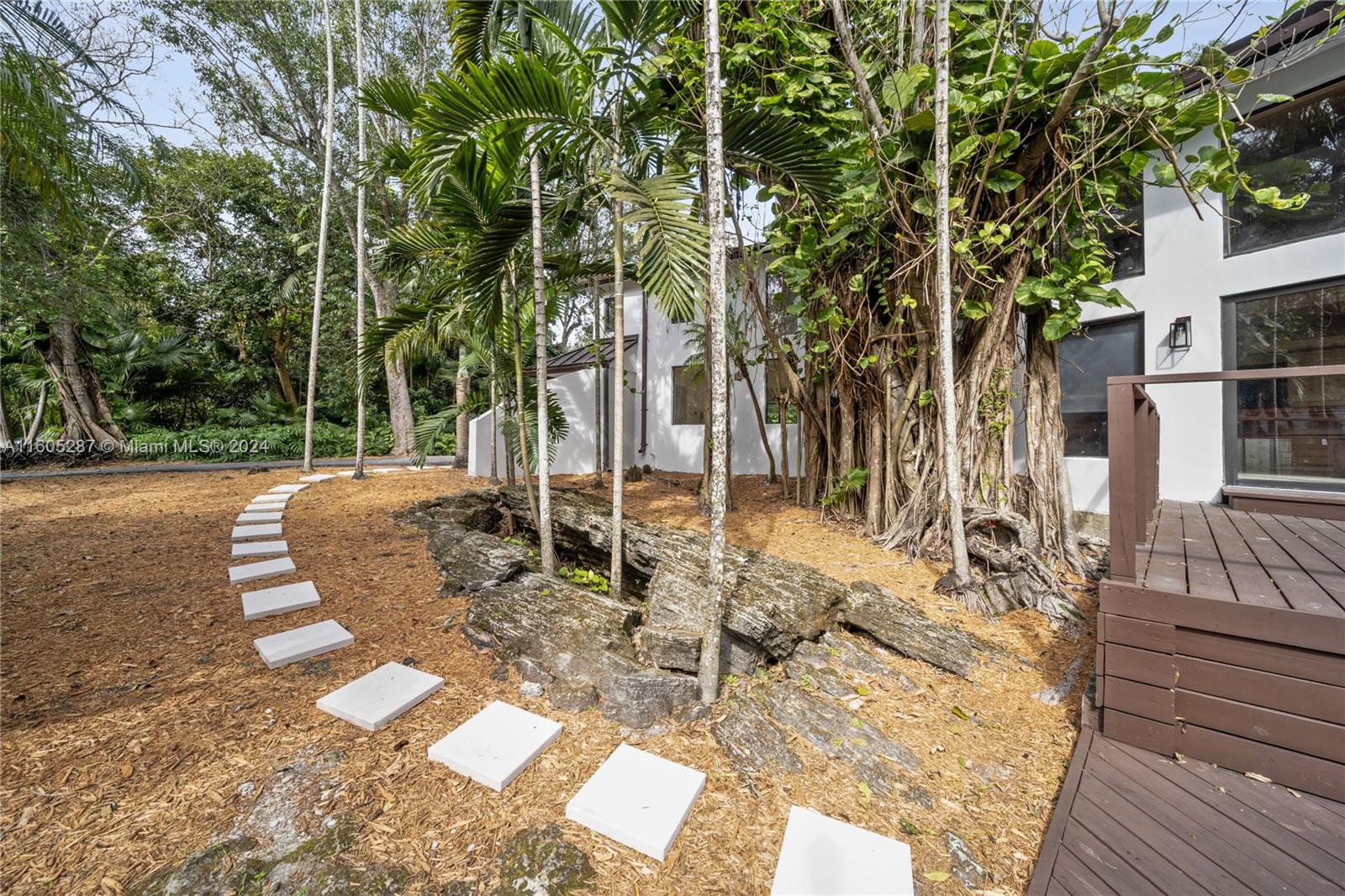 DEVONWOOD - Residential