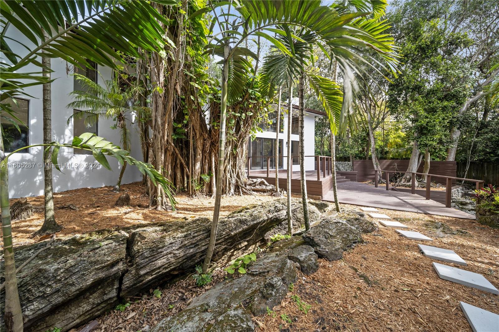 DEVONWOOD - Residential