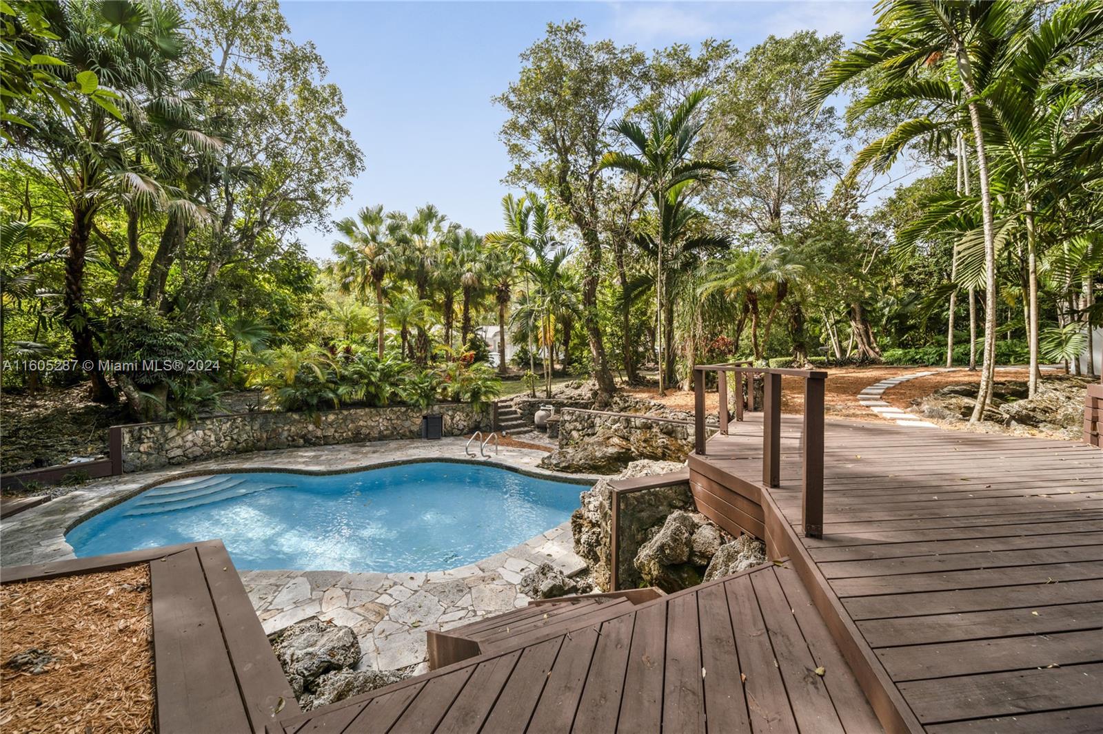 DEVONWOOD - Residential