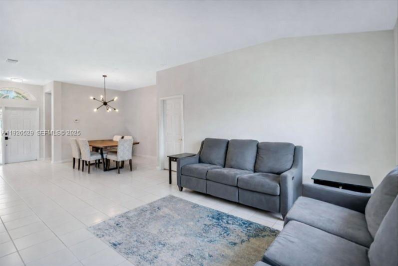 BOCA WINDS PAR E - Residential