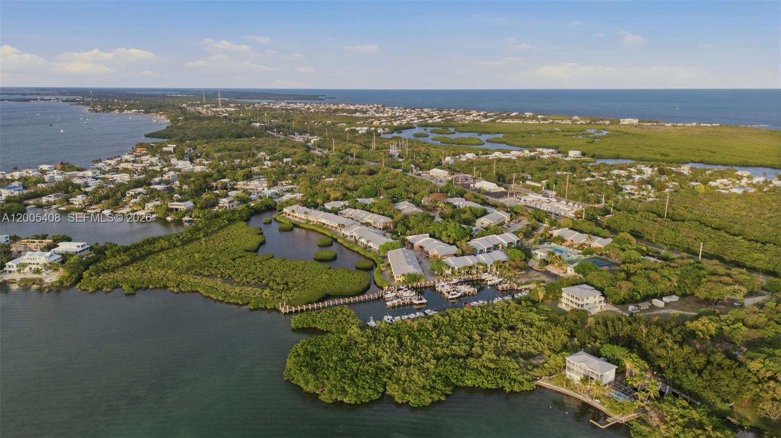 LANDINGS OF LARGO II - Residential