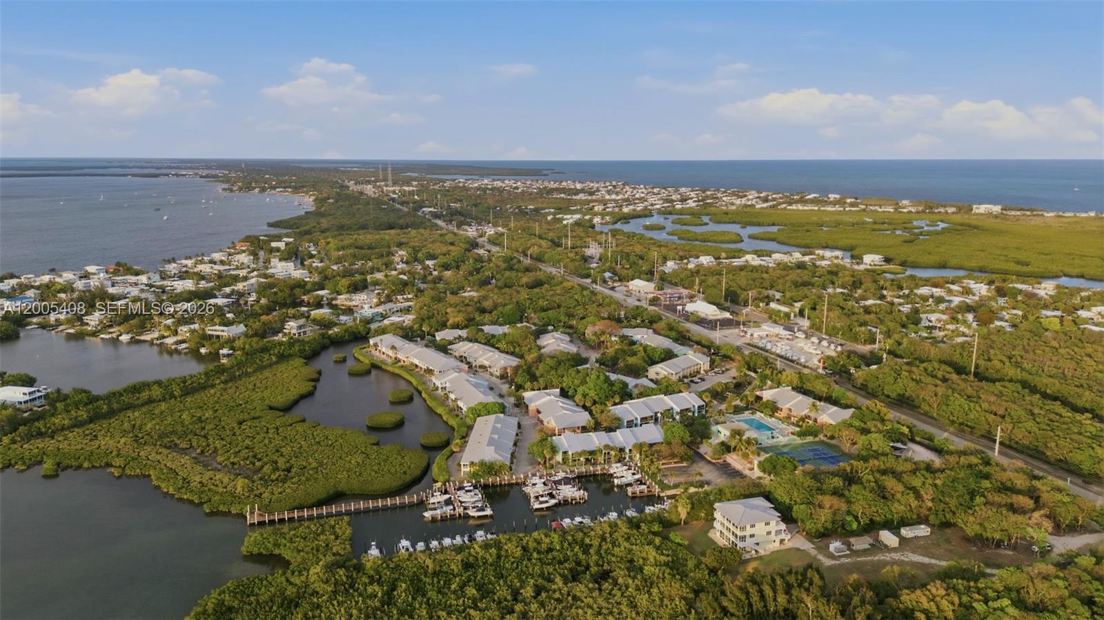 LANDINGS OF LARGO II - Residential