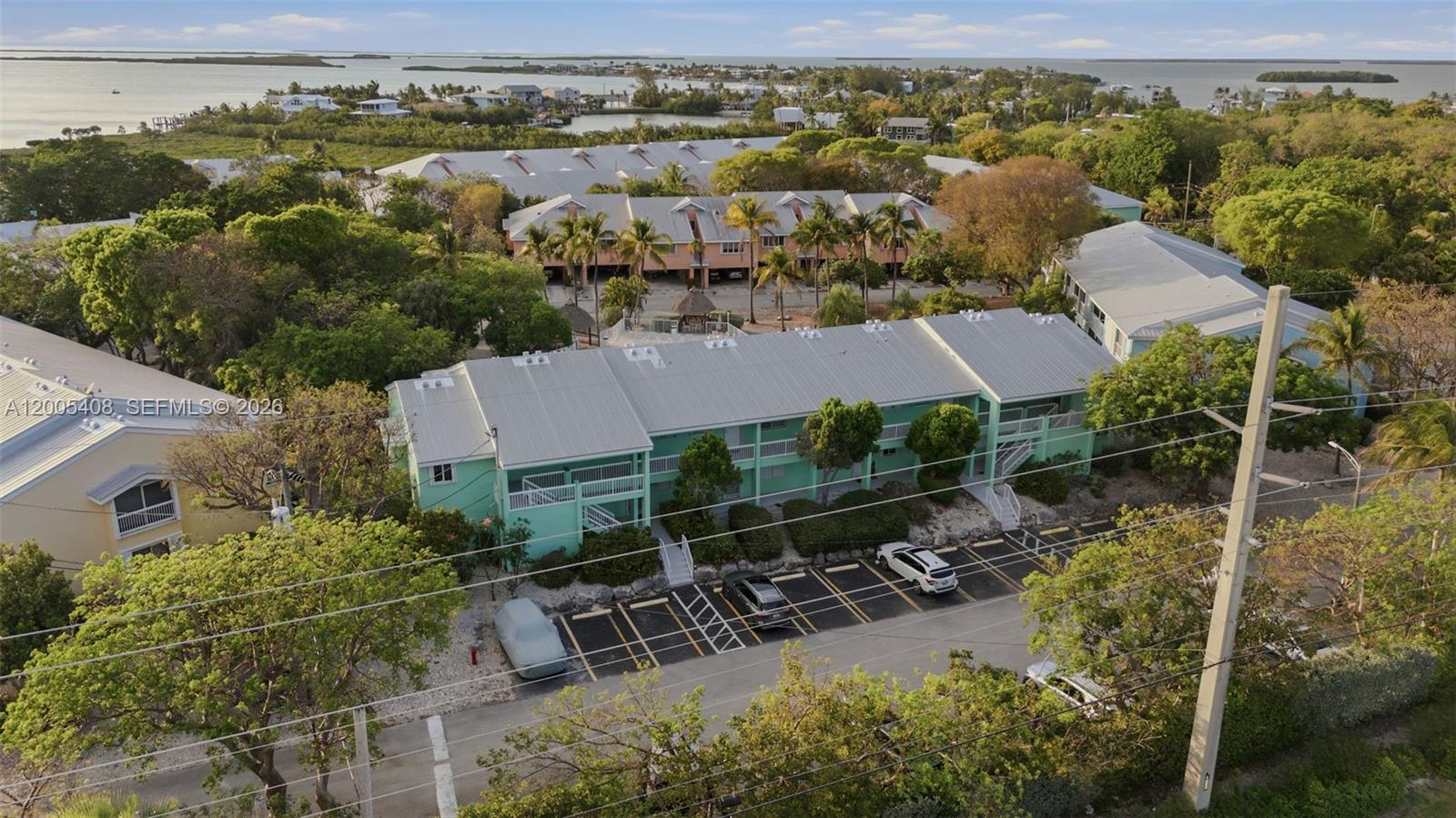 LANDINGS OF LARGO II - Residential