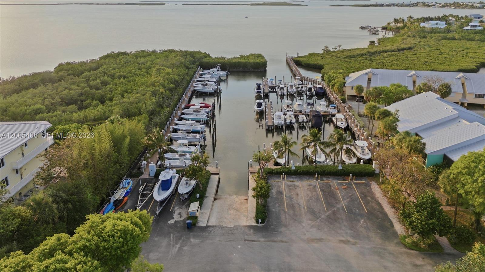 LANDINGS OF LARGO II - Residential