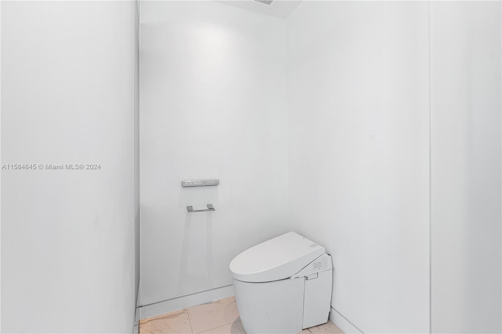 PORTOFINO TOWER CONDO - Residential