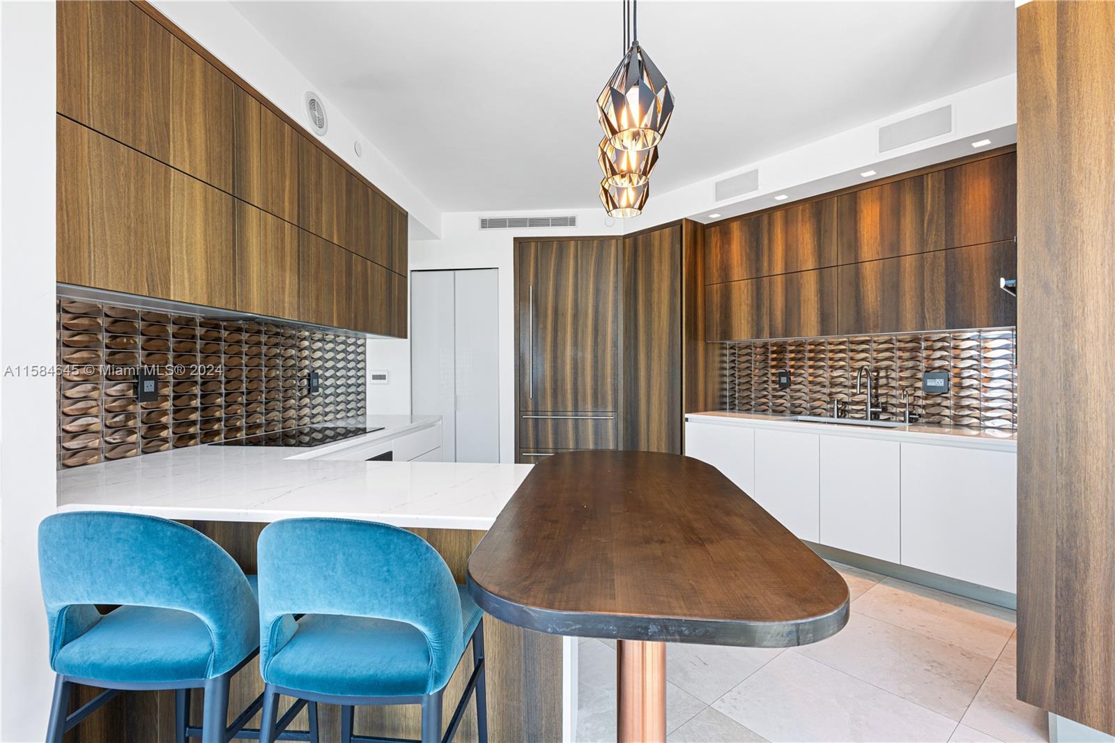 PORTOFINO TOWER CONDO - Residential