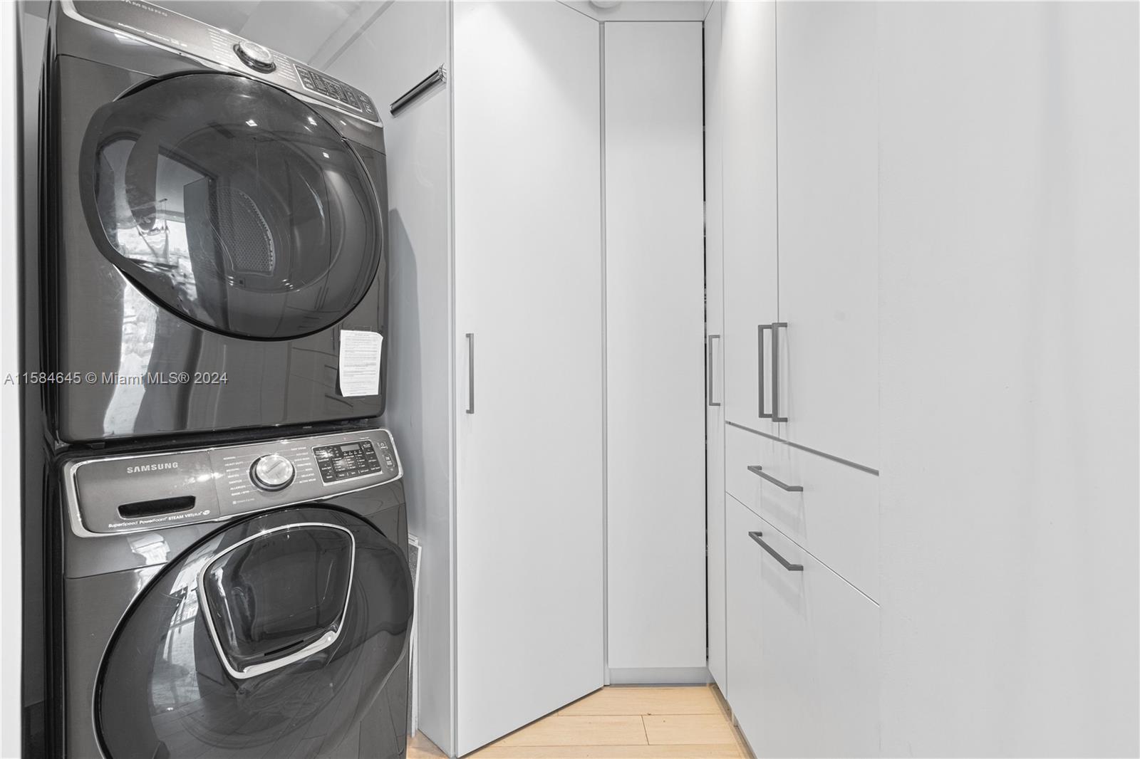 PORTOFINO TOWER CONDO - Residential