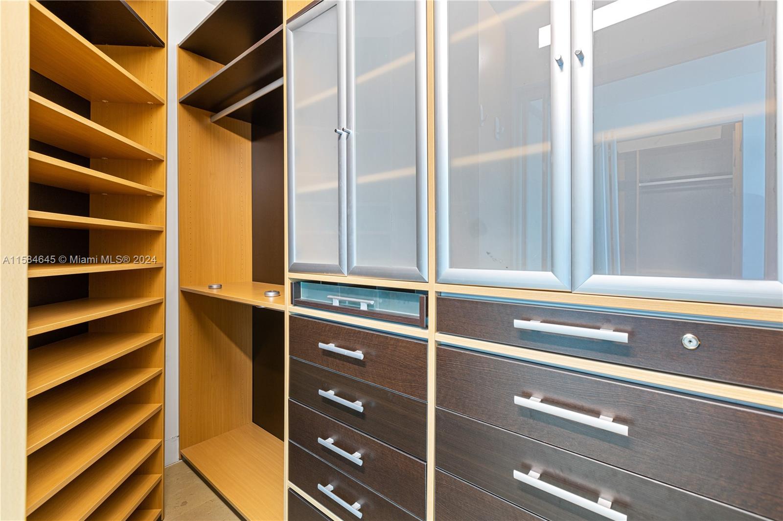 PORTOFINO TOWER CONDO - Residential