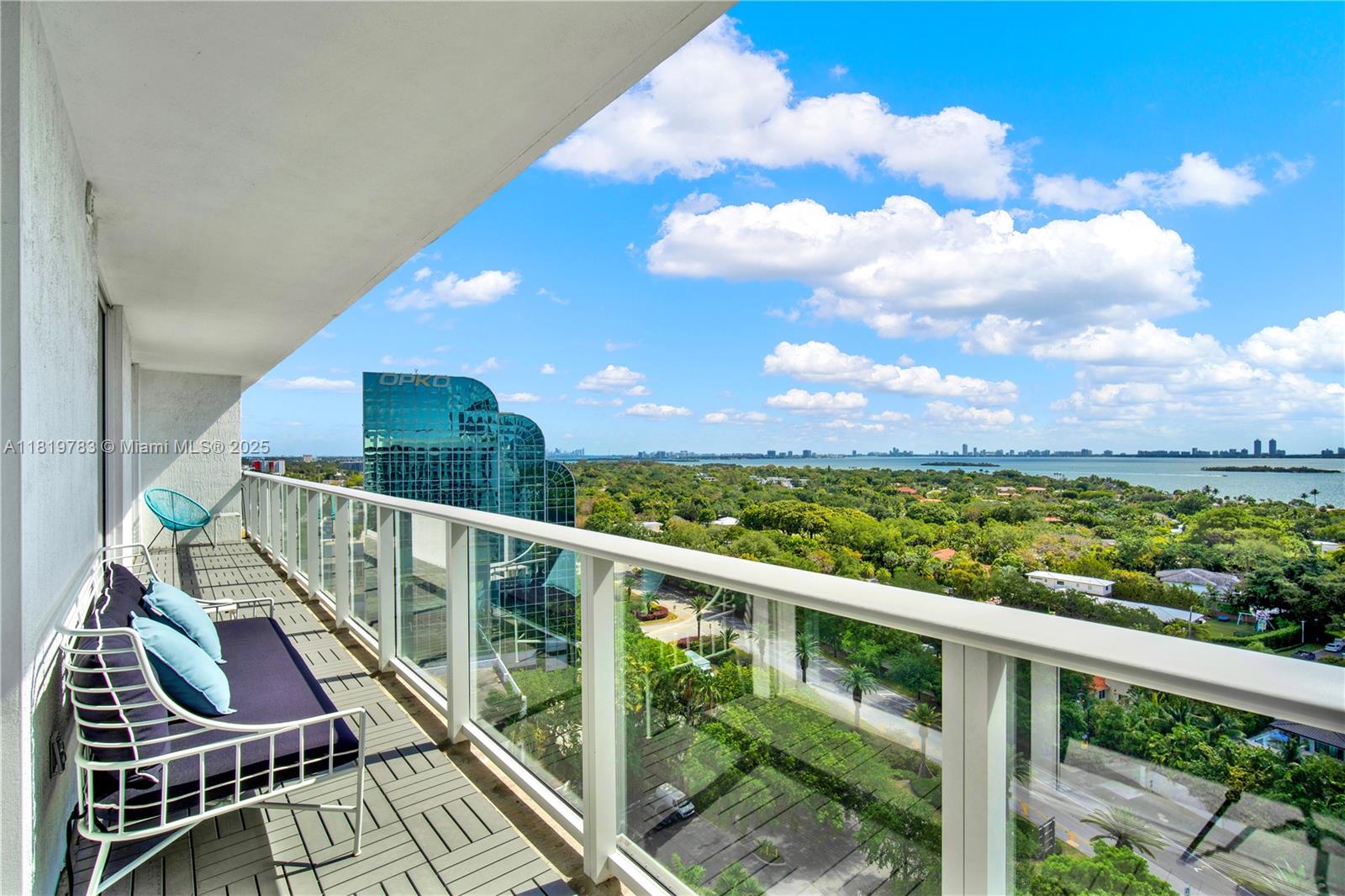 Rental Property at 4250 Biscayne Blvd 1607, Miami, Broward County, Florida - Bedrooms: 3 
Bathrooms: 2  - $6,500 MO.