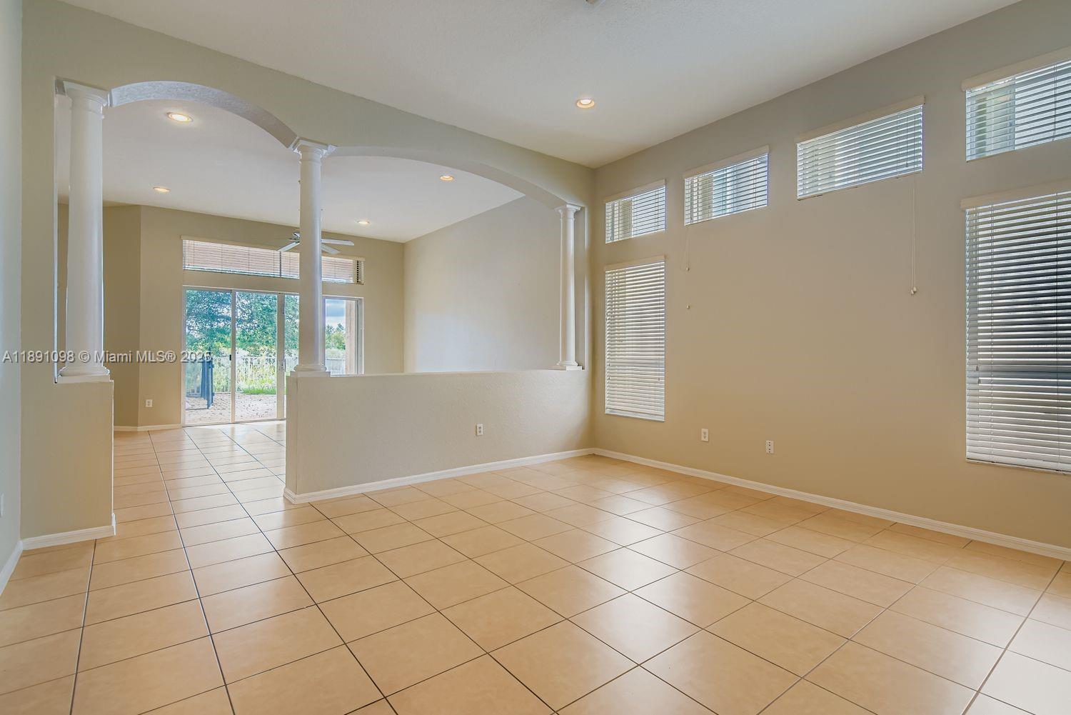 View photos, virtual tours, details... 5324 SW 148th Ave