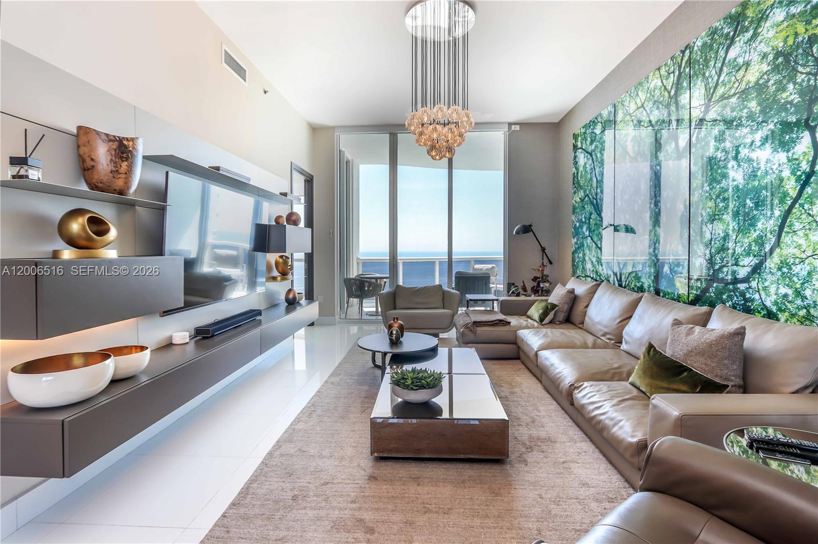 15901 Collins Ave 4106