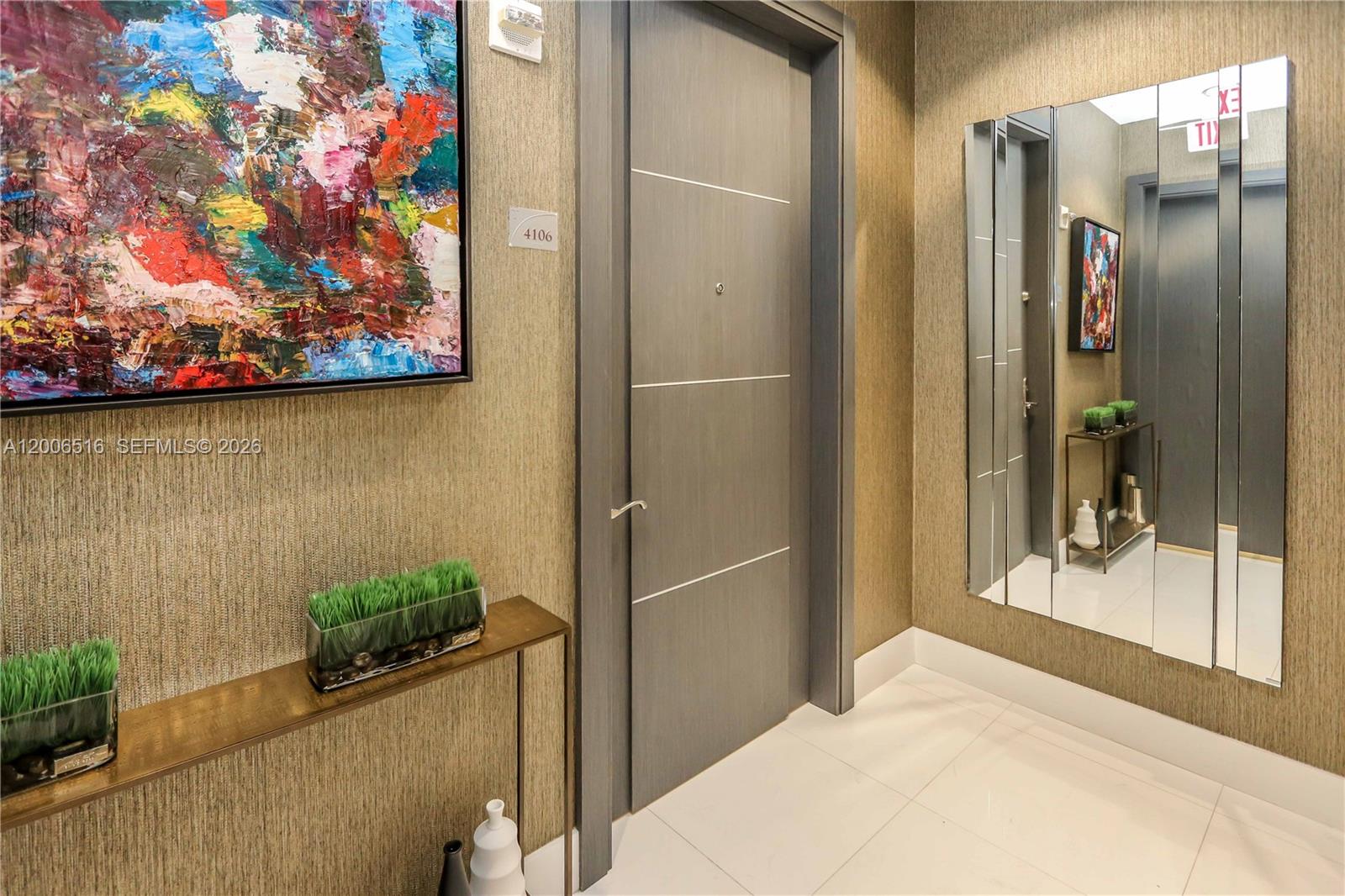 15901 Collins Ave 4106