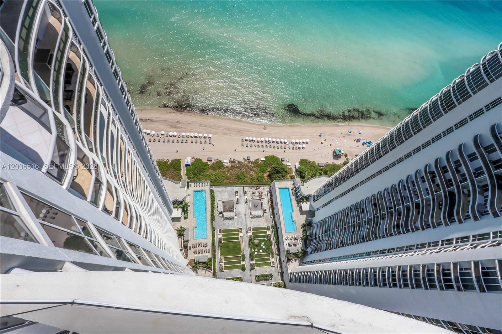 TDR TOWER II CONDO - Residential