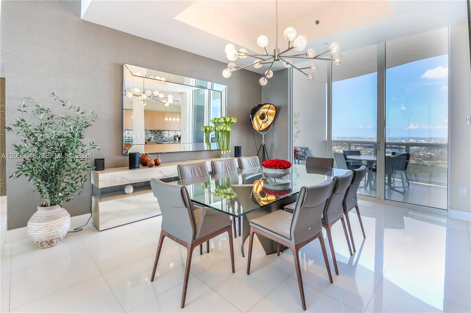 TDR TOWER II CONDO - Residential
