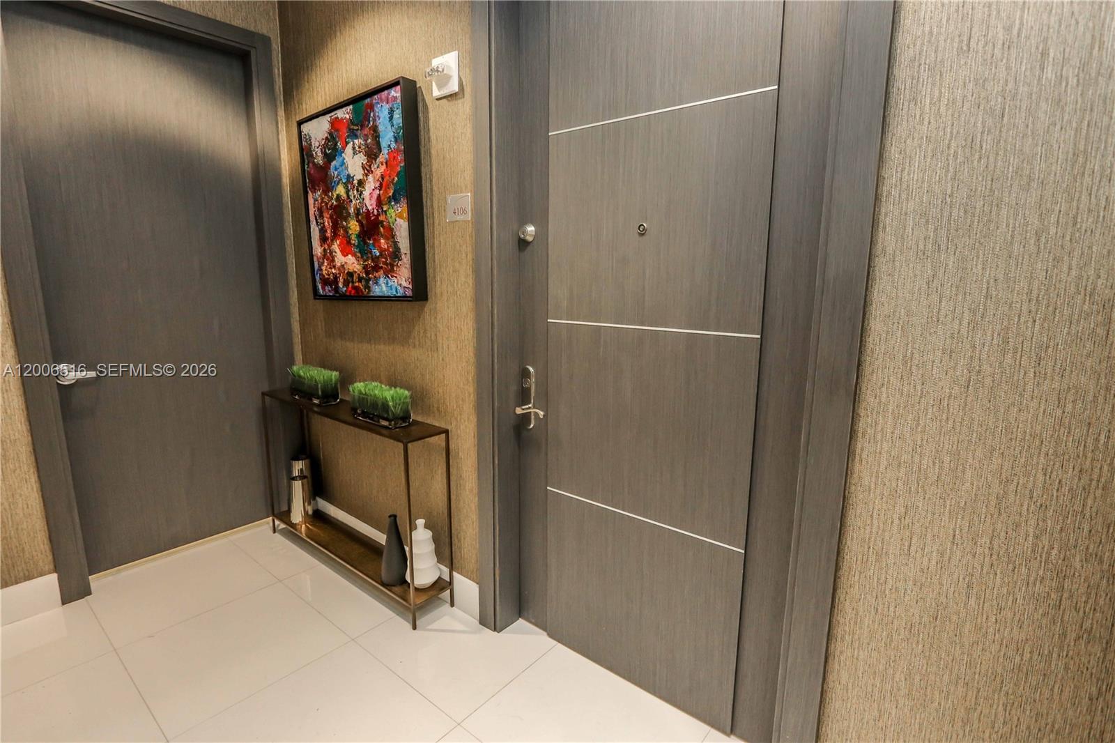15901 Collins Ave 4106