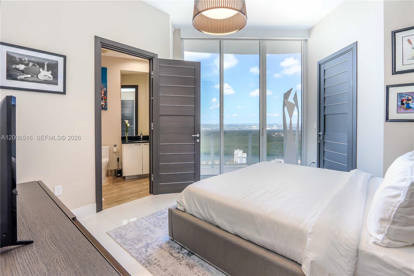 TDR TOWER II CONDO - Residential