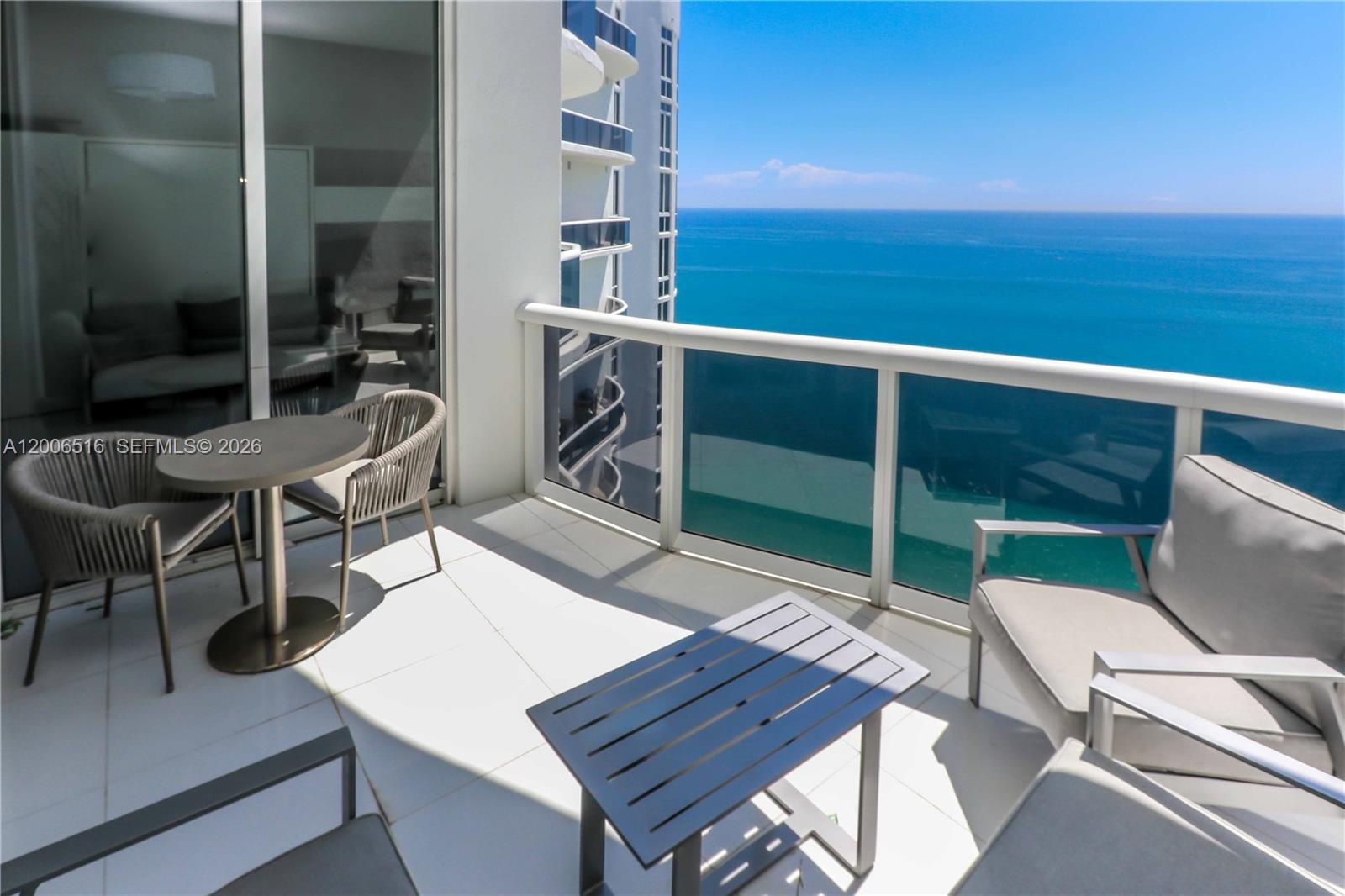 TDR TOWER II CONDO - Residential