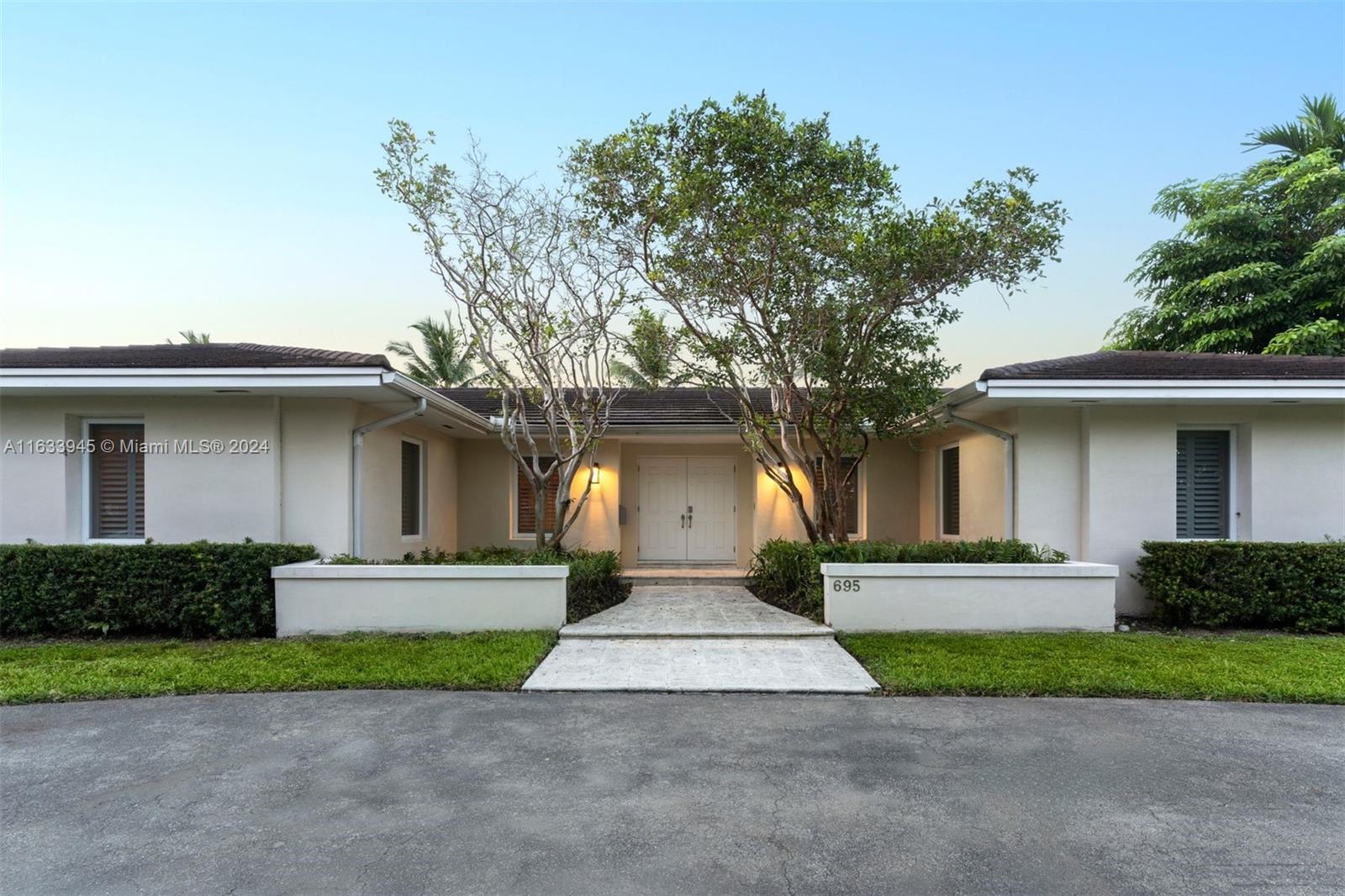 OLD CUTLER BAY SEC 1 - Residential