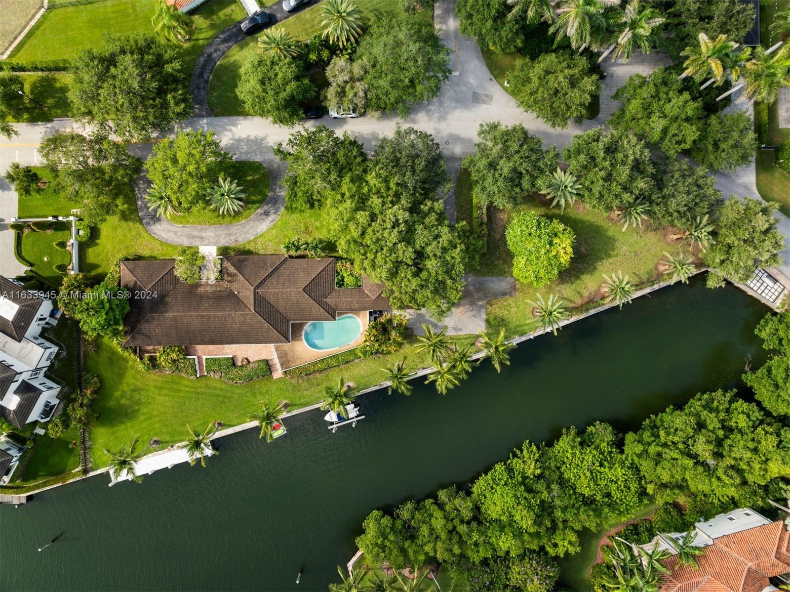 OLD CUTLER BAY SEC 1 - Residential